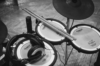 Traditional VS Electric Drum Set - What's Better for Recording?