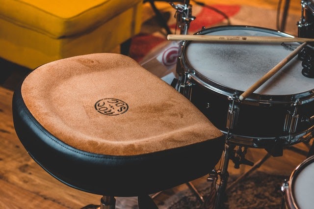 How To Tune Your Snare Drum: 11 Best Tricks That We Use