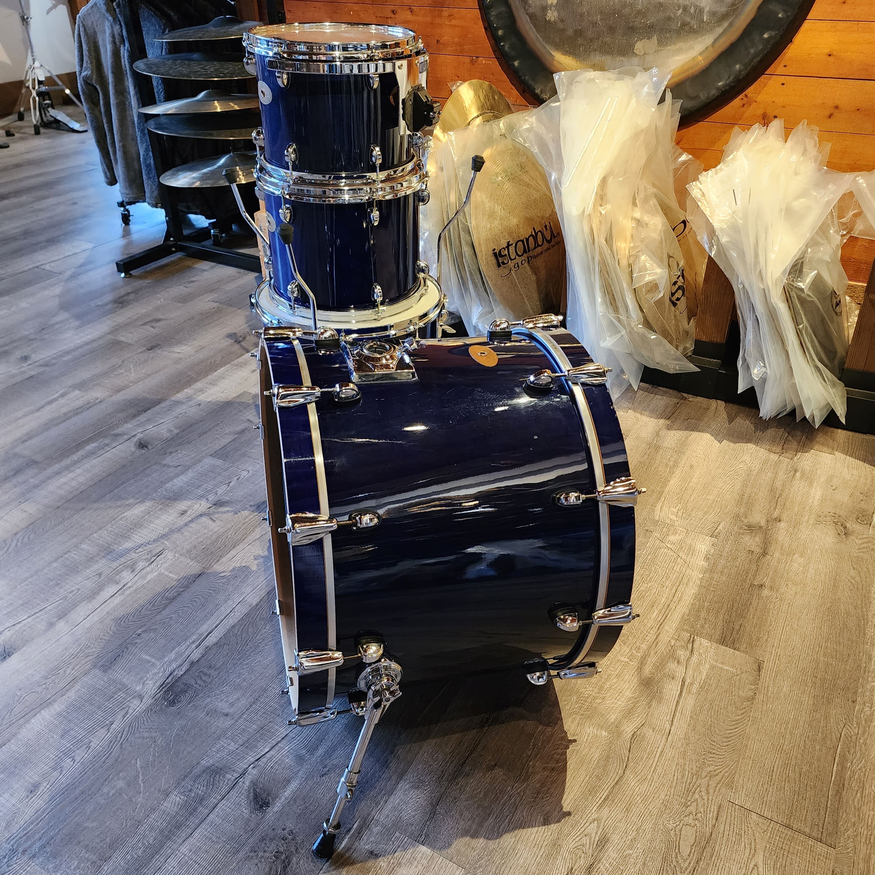Ued Premier Artist Maple 4pc Drumset Transparent Blue Lacquer