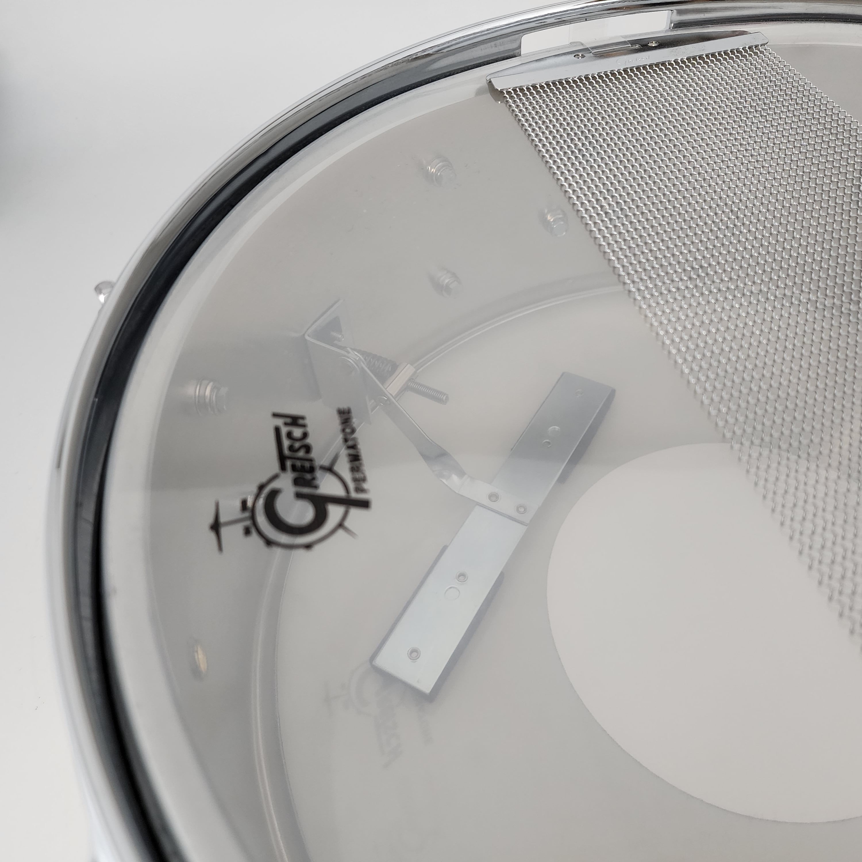 Used Gretsch USA Custom Chrome Over Brass 14x5 w/Internal Muffler