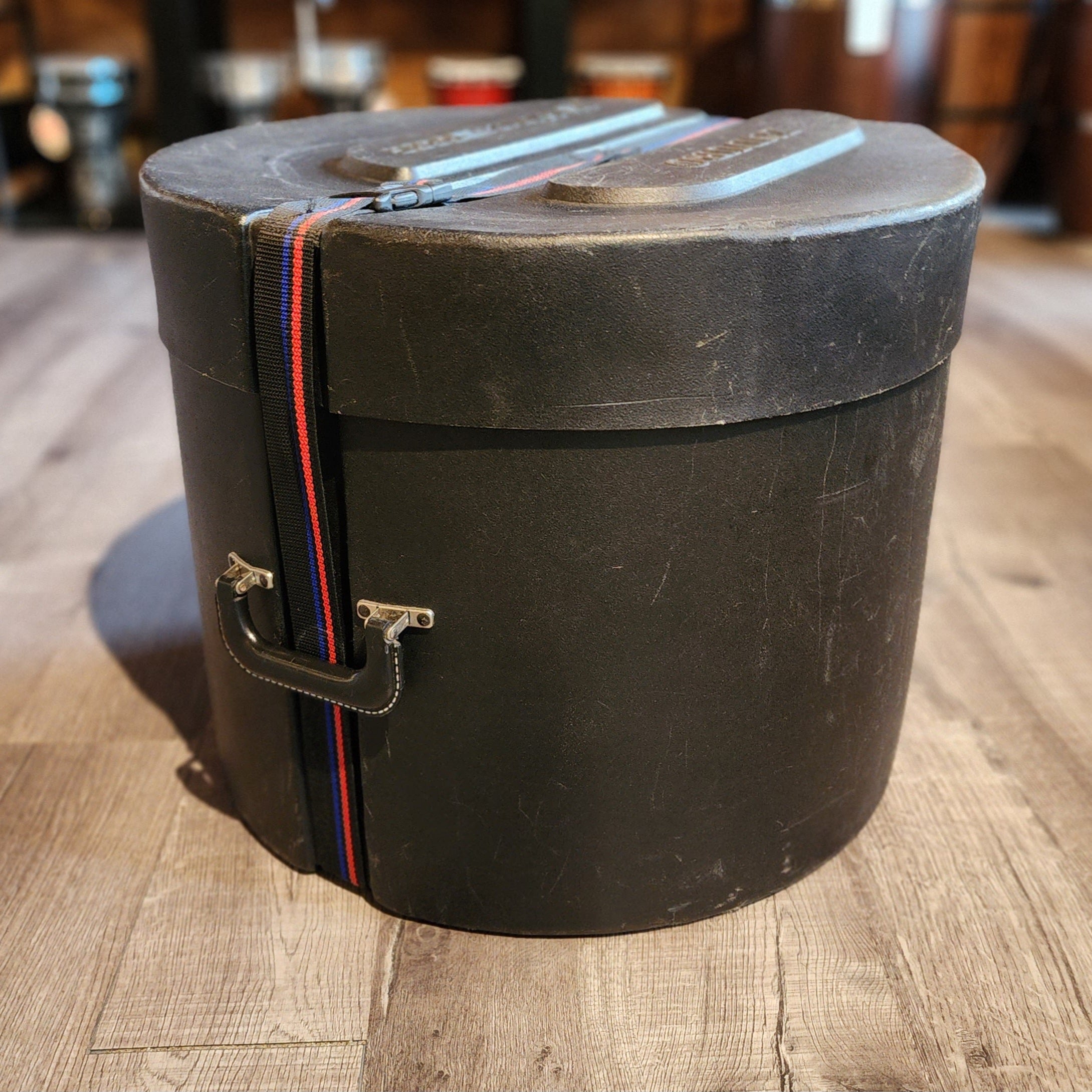 Used Humes & Berg Enduro Hard Shell Drum Case 16x14