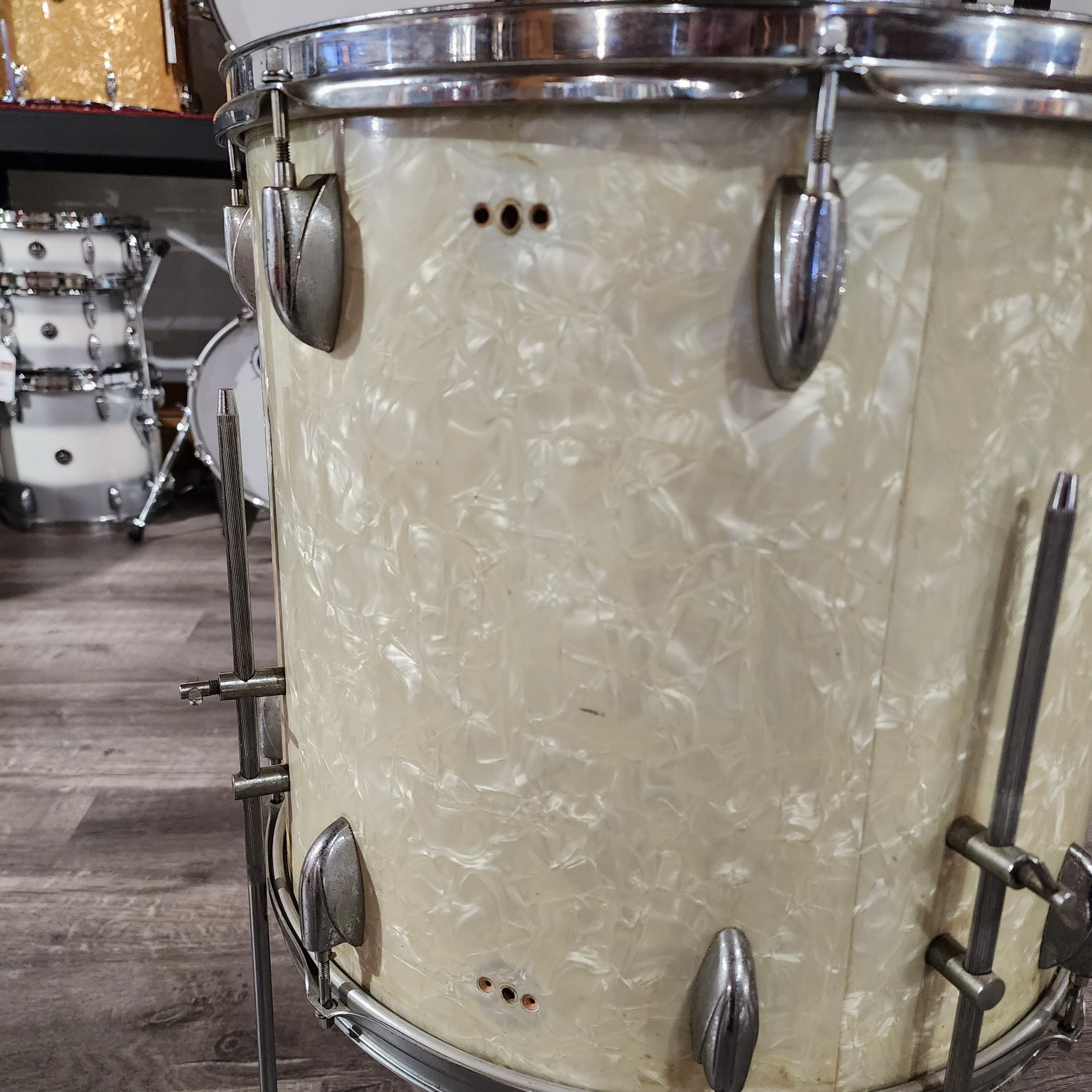 Used Vintage Gretsch Floor Tom 18x16 White Marine Pearl