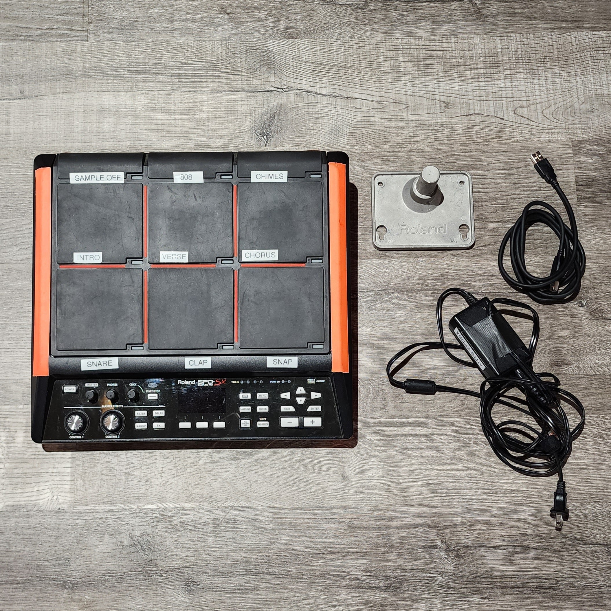 Used Roland SPD-SX Sampling Percussion Pad w/Carry Bag