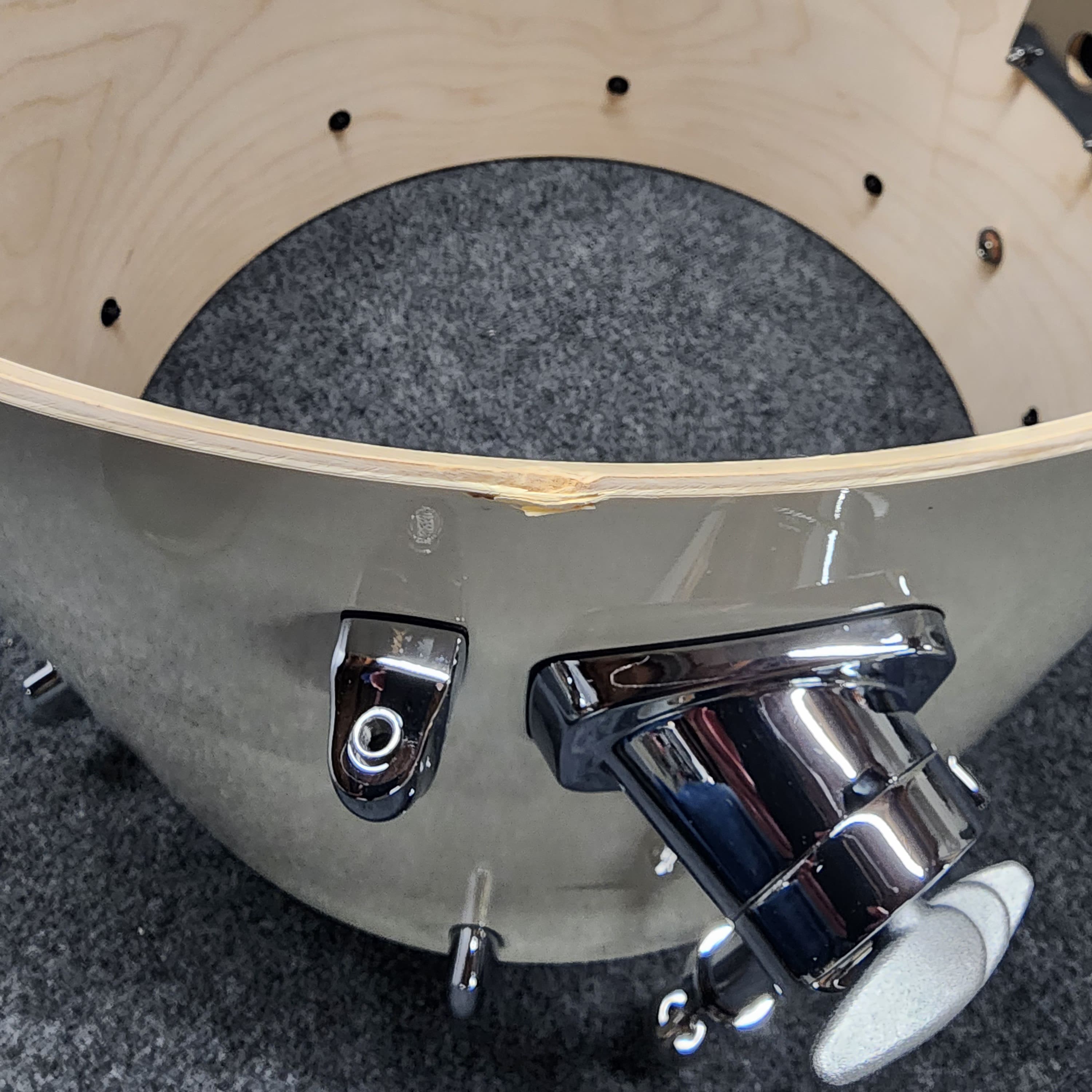 Used Yamaha Stage Custom Birch Bass Drum 22x17 Classic White