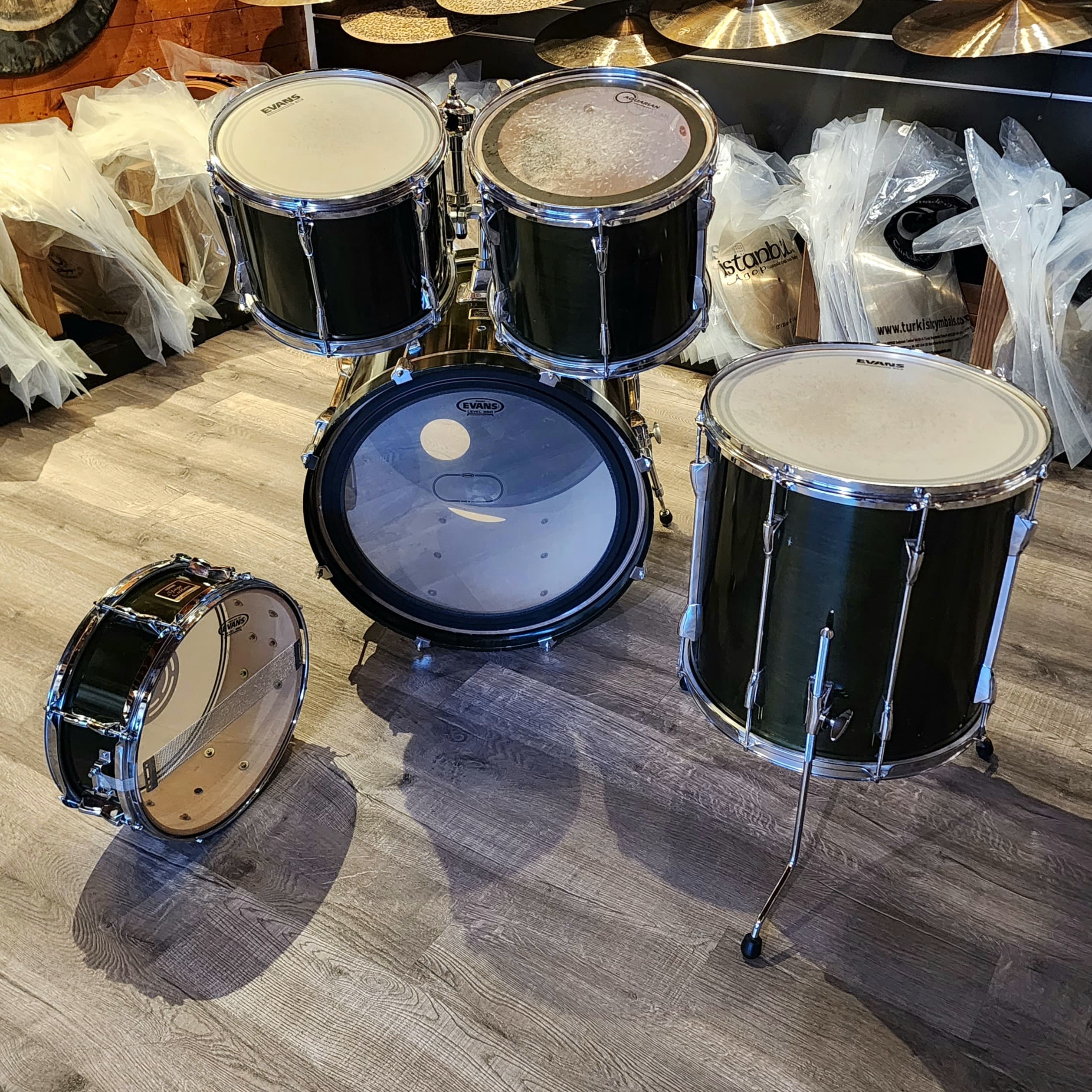 Used Yamaha Stage Custom 5pc Drum Set Green | DCP