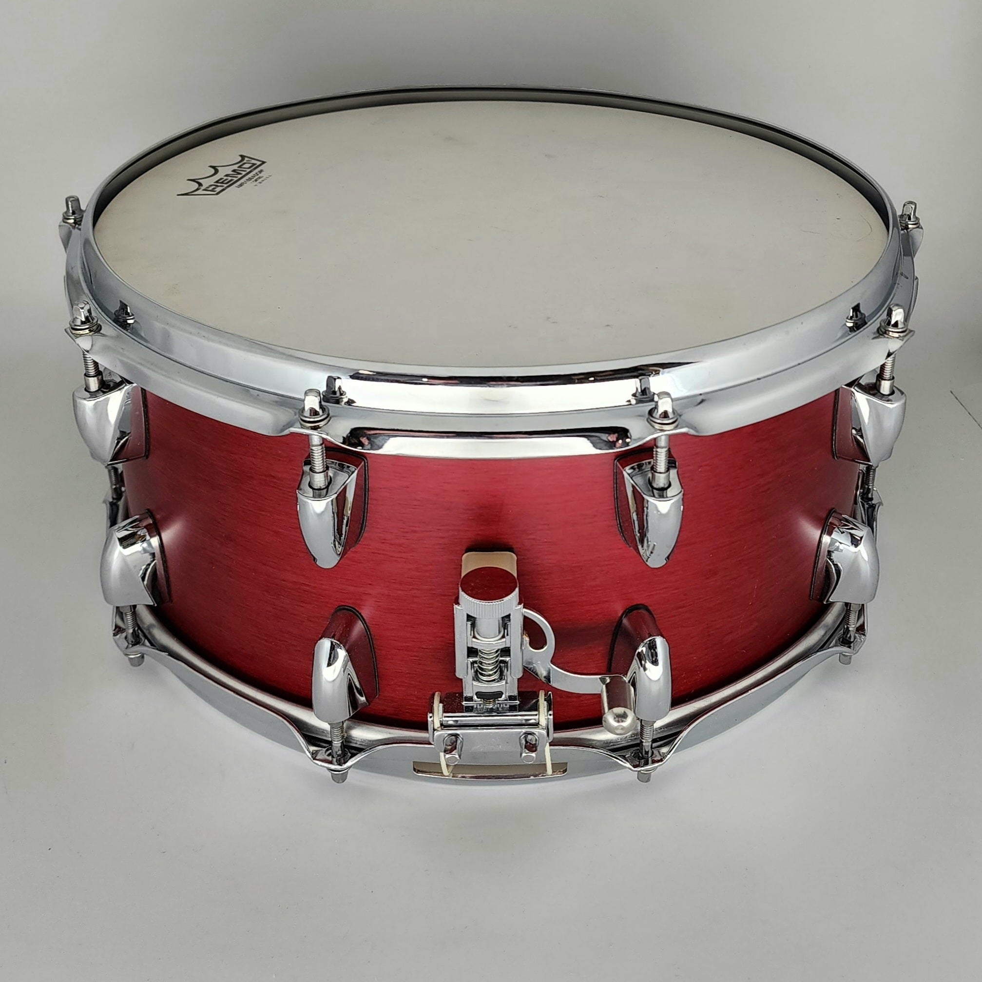 Used Yamaha Tour Custom Snare Drum 14x6.5 Candy Apple Satin