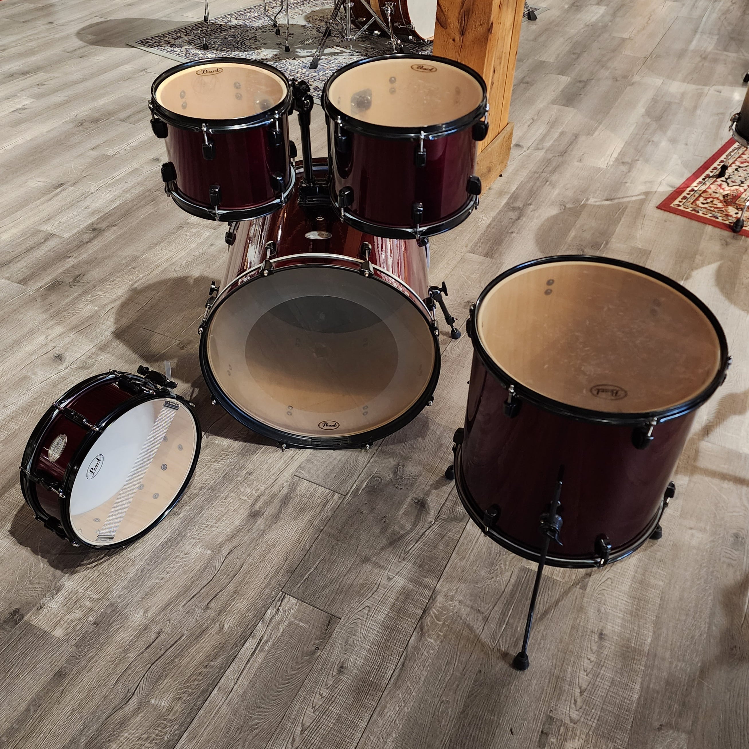 Used Pearl Soundcheck 5pc Drumset Wine Red
