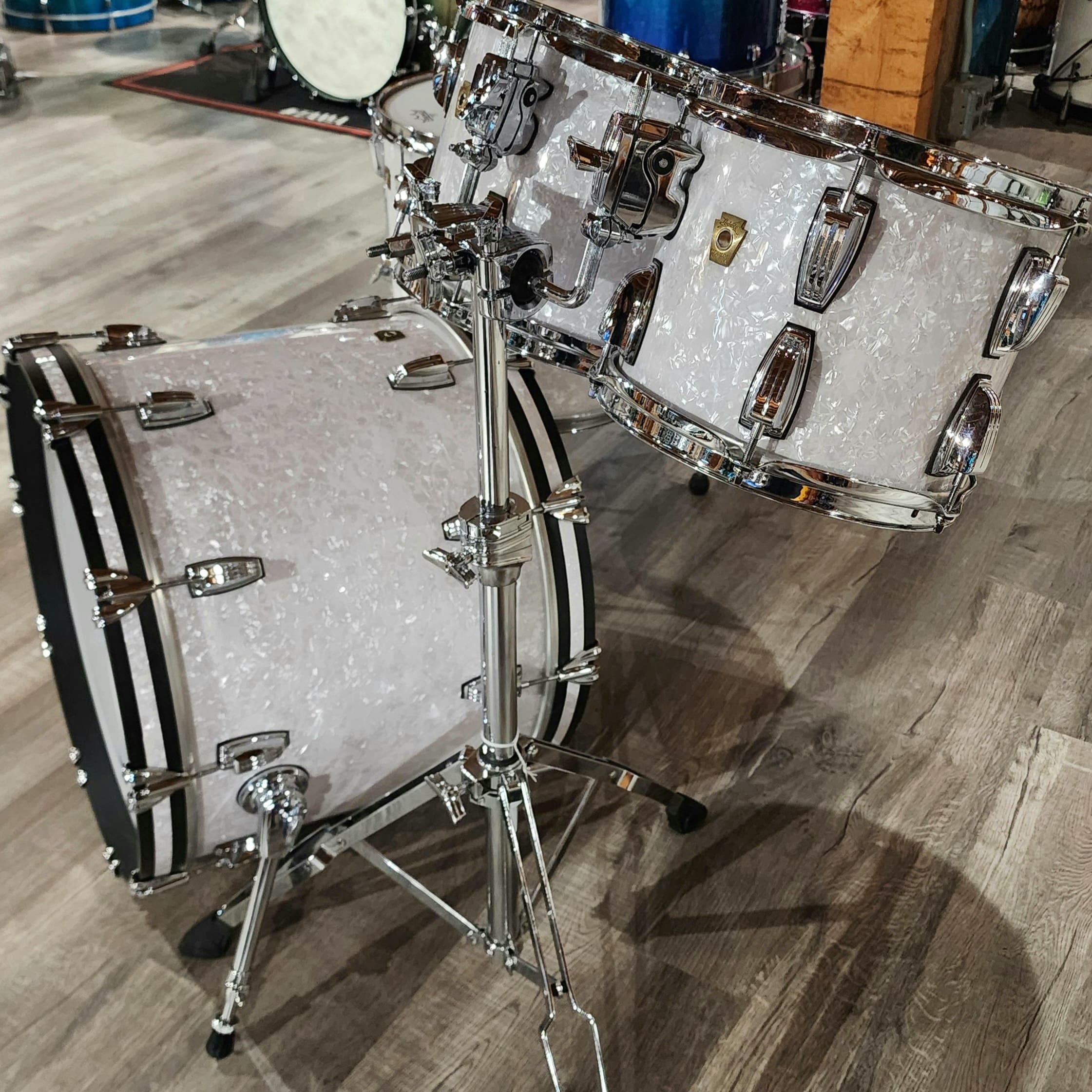 Used Ludwig Classic Maple 4pc Drum Set White Marine Pearl - Drum Center Of Portsmouth