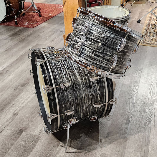 Used Vintage 1960s Ludwig 3pc Drum Set Black Oyster w/Fiber Cases - Drum Center Of Portsmouth