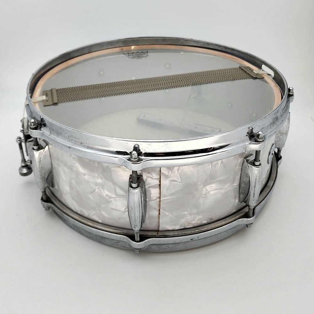 Used Vintage Gretsch Round Badge '60s Snare Drum 14x5.5 White Marine Pearl - Drum Center Of Portsmouth