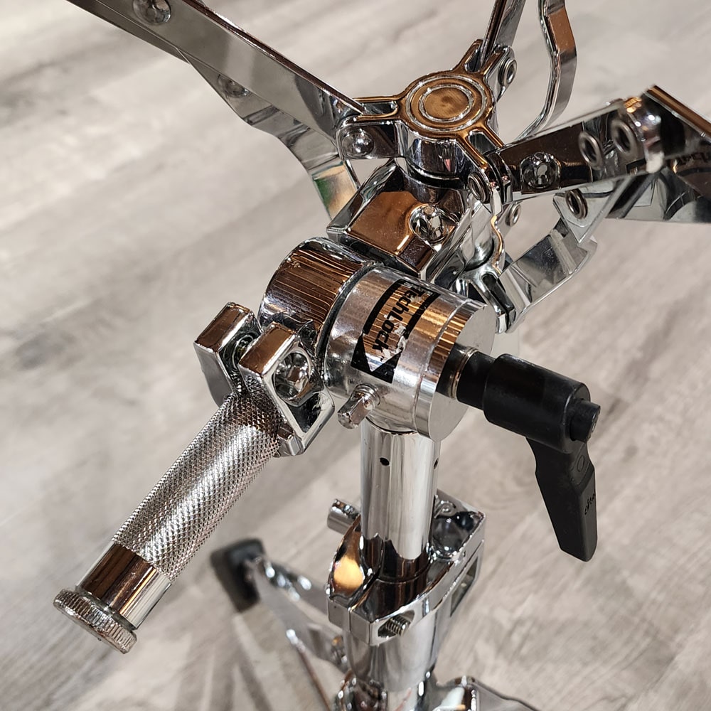 Used DW 9000 Series Tom/Snare Stand - Fair - Drum Center Of Portsmouth