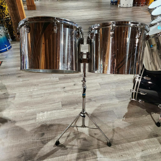 Used Vintage Ludwig 7pc Stainless Steel Drum Set w/Maple Bass Drum - Good - Drum Center Of Portsmouth