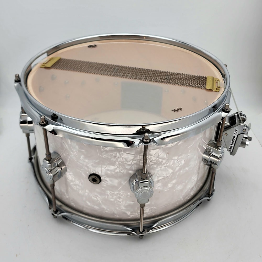 Used DW Performance Series Snare Drum 13x7 White Marine Pearl - Very Good - Drum Center Of Portsmouth