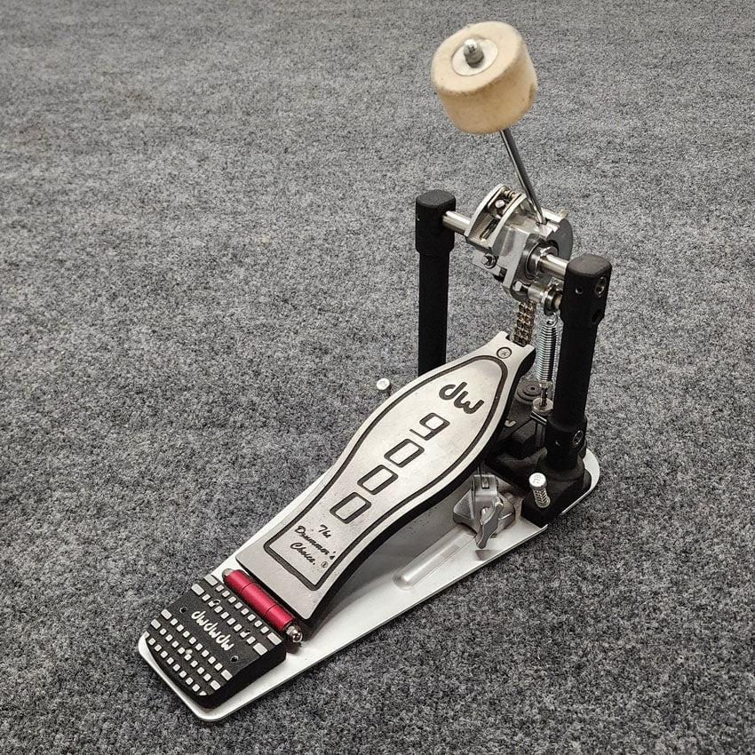 dw 9000 xf pedal Used DW 9000 Series Single Bass Drum Pedal
