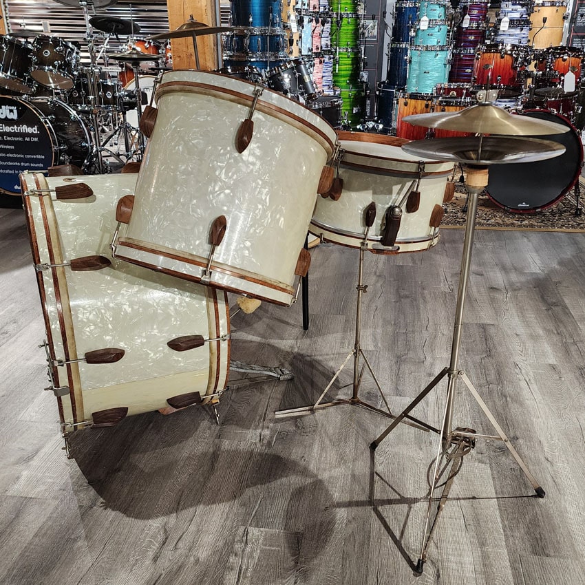 Used Vintage Slingerland Radio King "Rolling Bomber" Drum Set White Pearl - Good - Drum Center Of Portsmouth