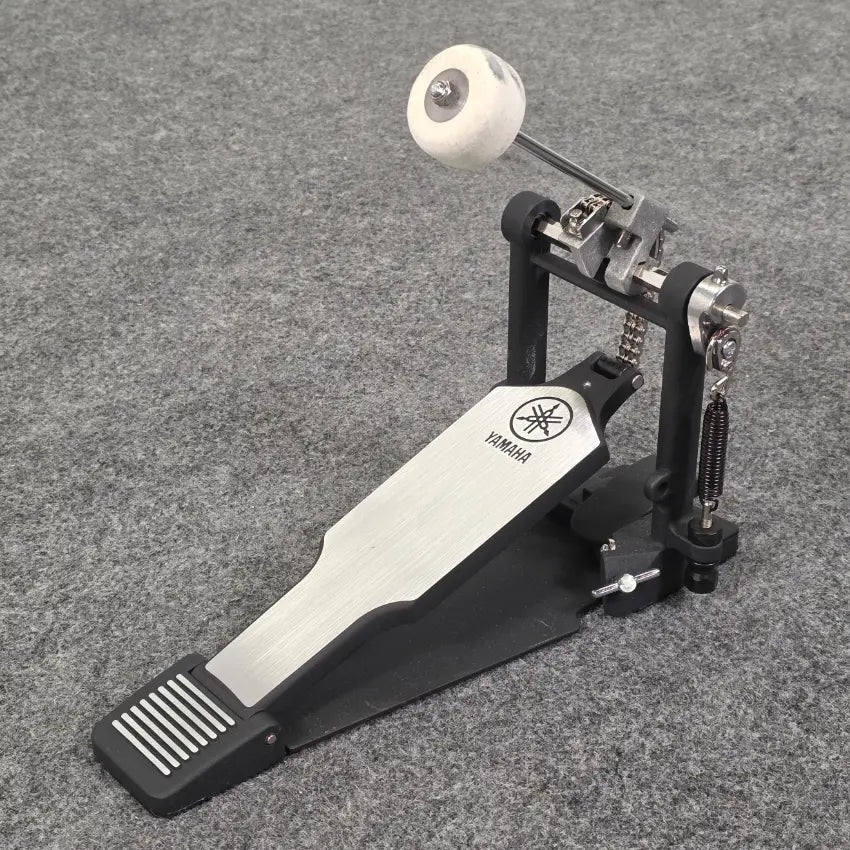 Used Yamaha 8000 Series Chain Drive Single Pedal - Very Good - Drum Center Of Portsmouth