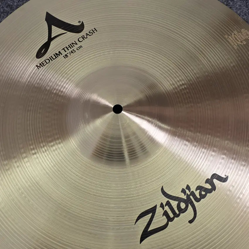Used Zildjian A Medium Thin Crash Cymbal 18 - Excellent - Drum Center Of Portsmouth