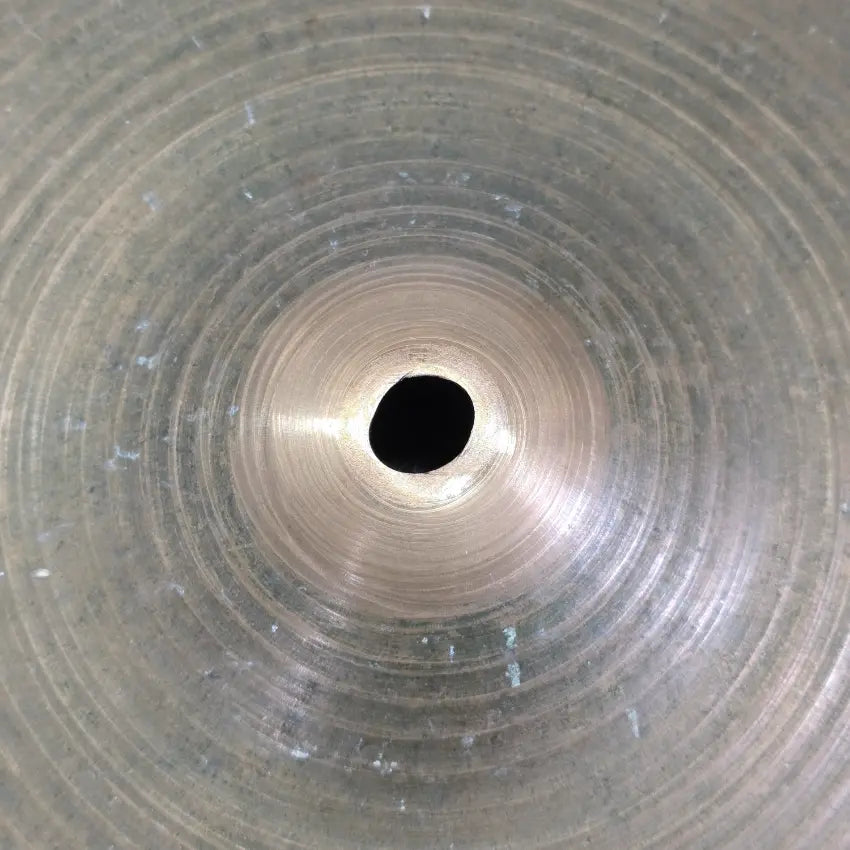 Used Vintage Zildjian A Hi Hat Cymbals 14" 901/903 grams - Very Good - Drum Center Of Portsmouth
