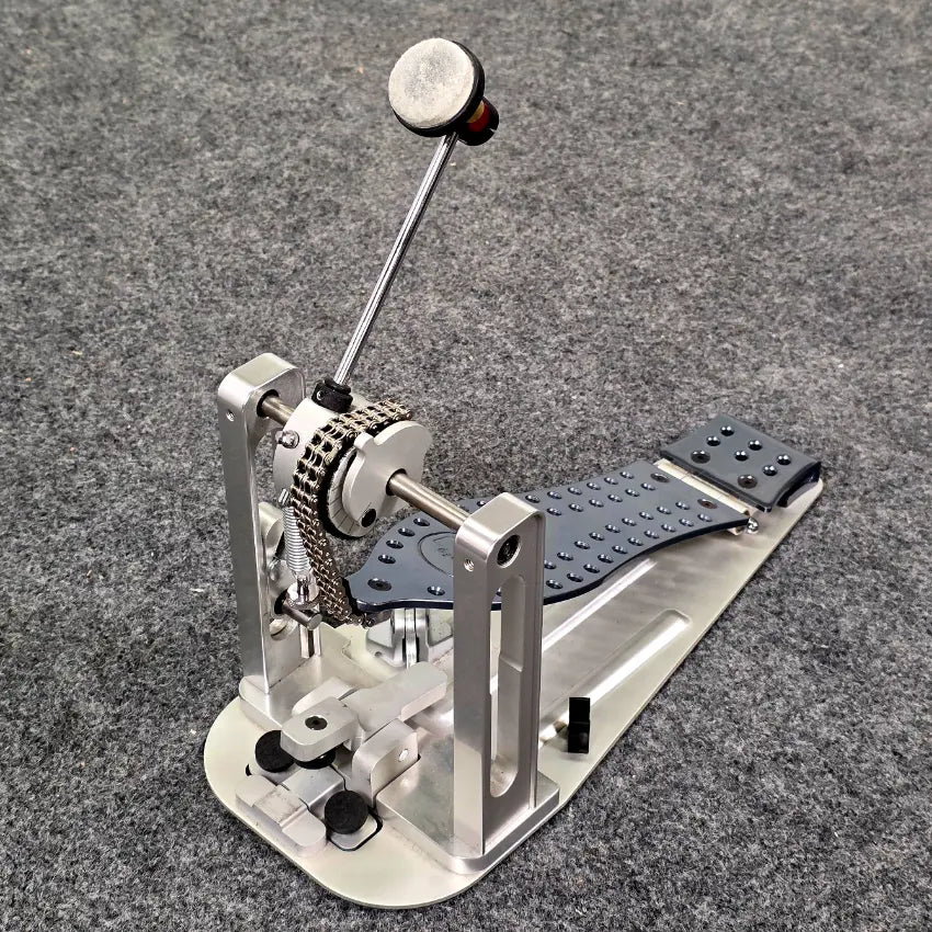Used DW Machined Chain Drive Single Pedal - Very Good - Drum Center Of Portsmouth