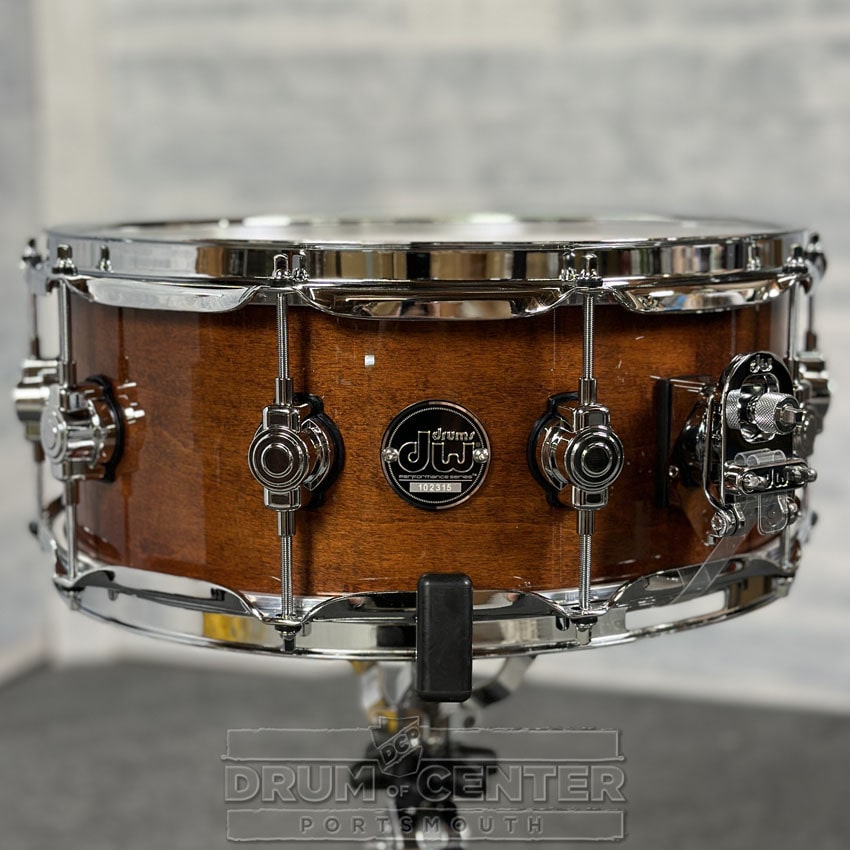 DW Performance Snare Drum 14x5.5 Walnut Lacquer - DCP Exclusive! - Drum Center Of Portsmouth