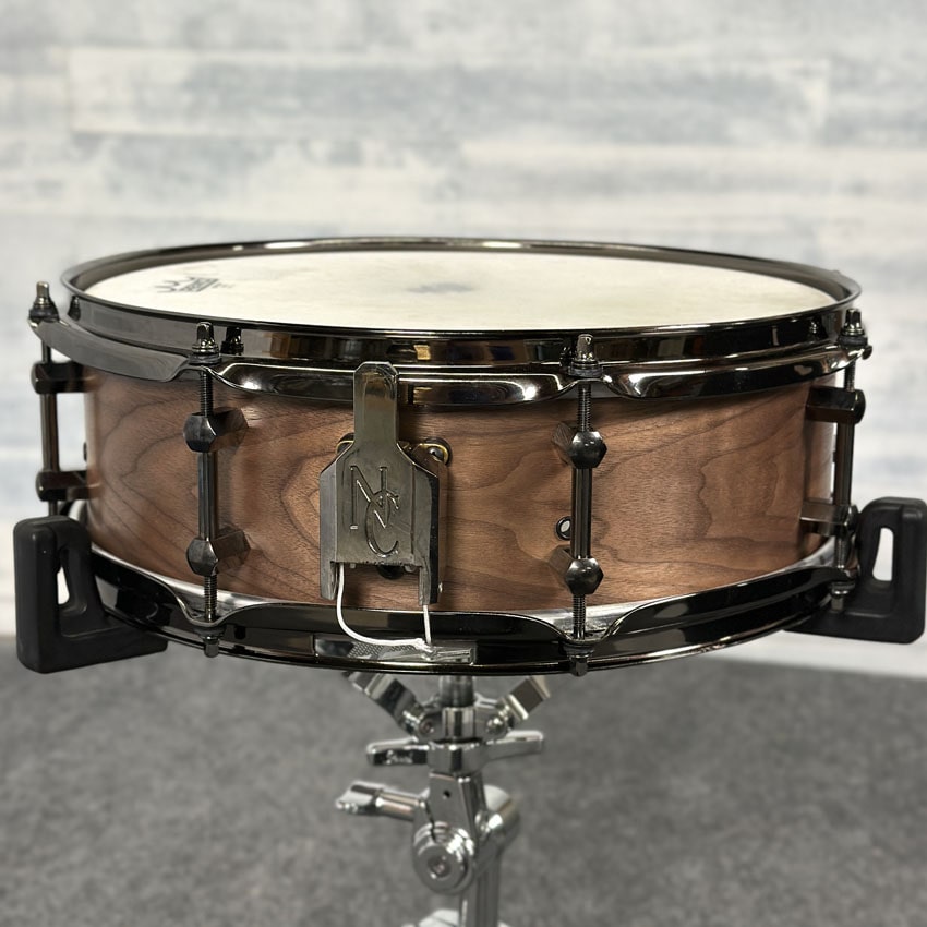 Used Noble & Cooley Walnut Snare Drum 14x4.75 Natural Oil w/ Black Nickel HW - Good - Drum Center Of Portsmouth