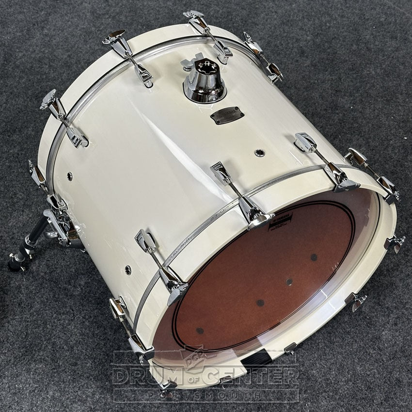 Yamaha Absolute Hybrid 4pc Drum Set w/20BD Polar White - Drum Center Of Portsmouth