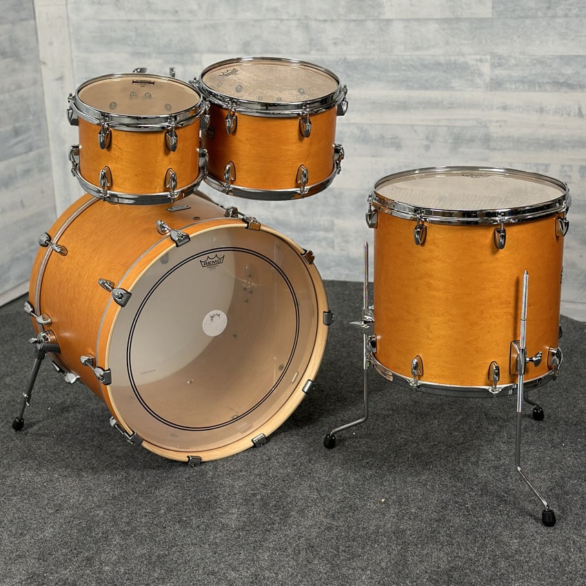 Used Yamaha Tour Custom Maple 4pc Drum Set w/22BD Caramel Satin - Drum Center Of Portsmouth