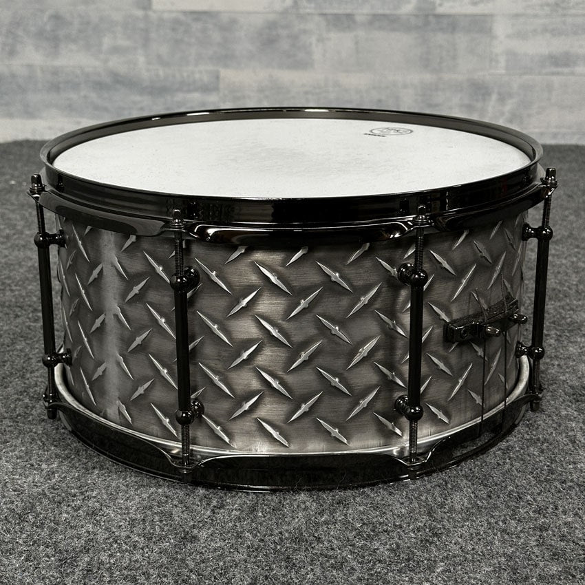 Used HHG Diamond Plate Aluminum Snare Drum 14x6.5 - Very Good - Drum Center Of Portsmouth