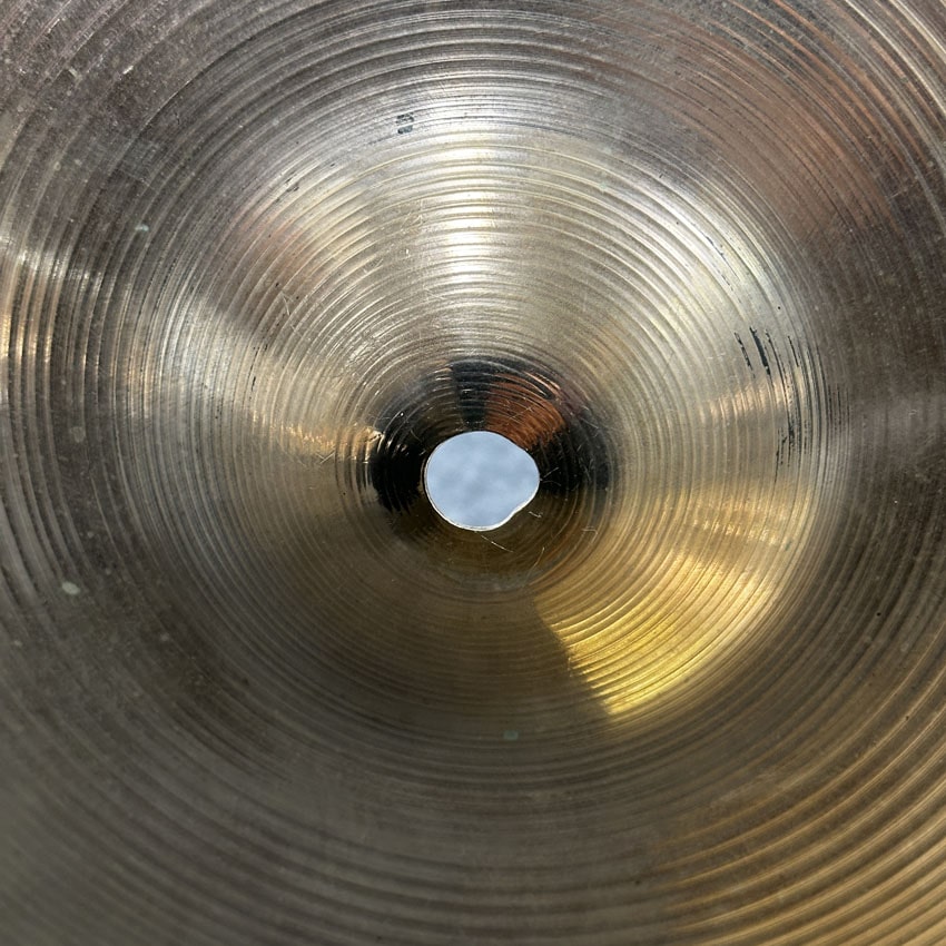 Used Vintage Zildjian A Hi Hat Cymbals 14" 864/877 grams - Fair - Drum Center Of Portsmouth