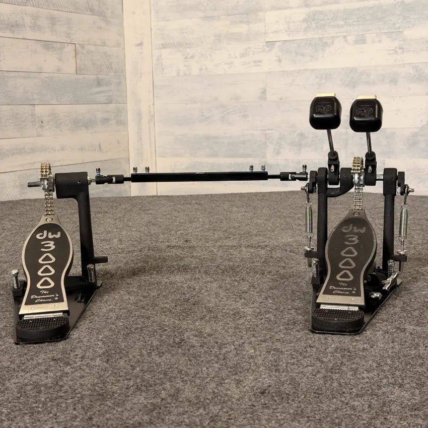 Used DW 3000 Double Bass Drum Pedal - Very Good - Drum Center Of Portsmouth