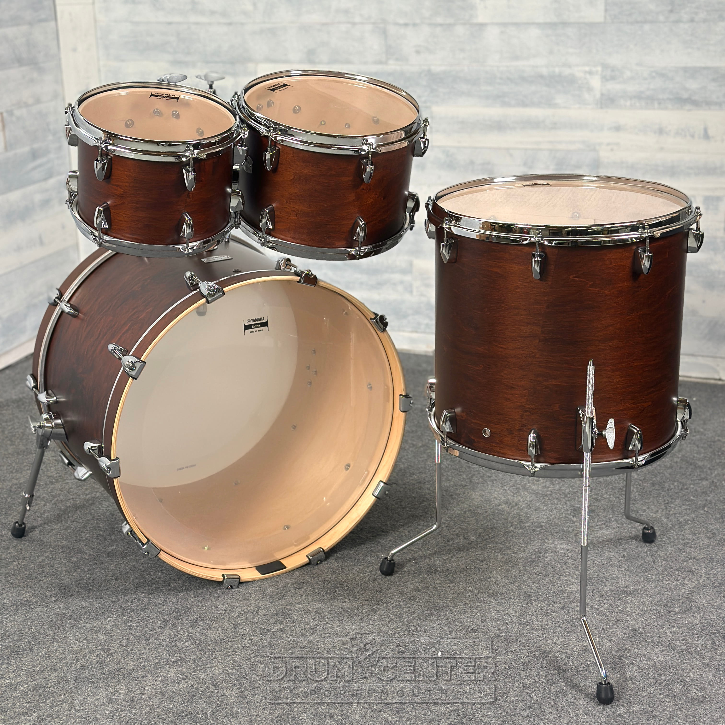 Yamaha Tour Custom Maple 4pc Drum Set 22/10/12/16 Chocolate Satin - Drum Center Of Portsmouth