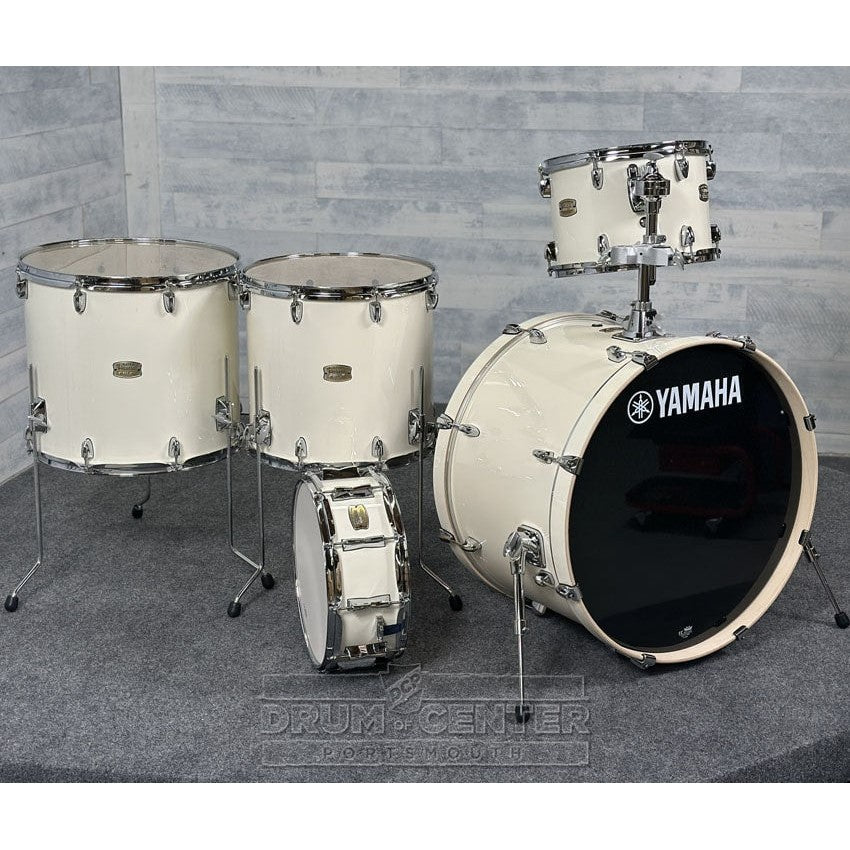 Yamaha Stage Custom Birch 5pc Drum Set 24/13/16/18/14 Classic White - Drum Center Of Portsmouth