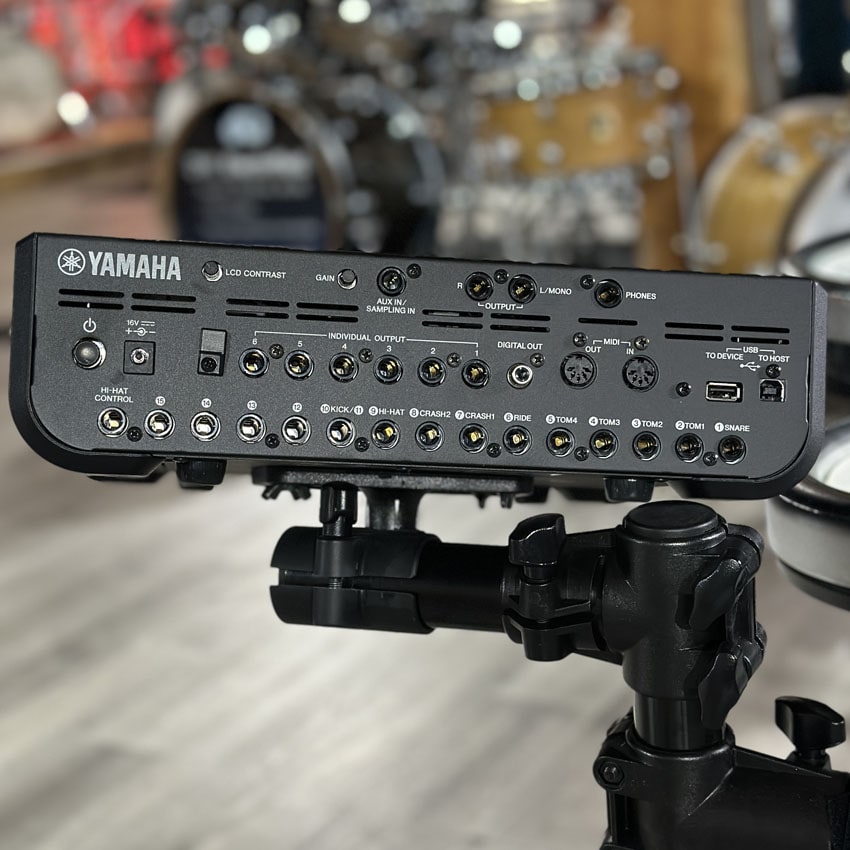 Used Yamaha DTX900 Electronic Drum Set w/Gibraltar Pad Case - Very Good - Drum Center Of Portsmouth