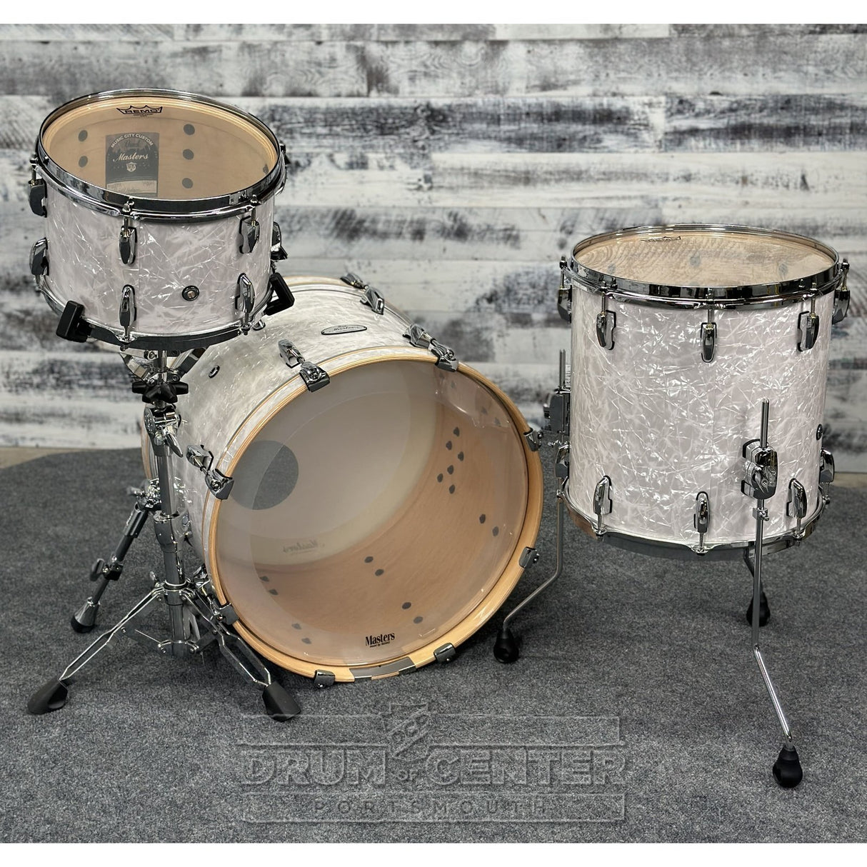 Pearl Music City Custom Masters Maple Reserve 3pc Drum Set White Marine Pearl