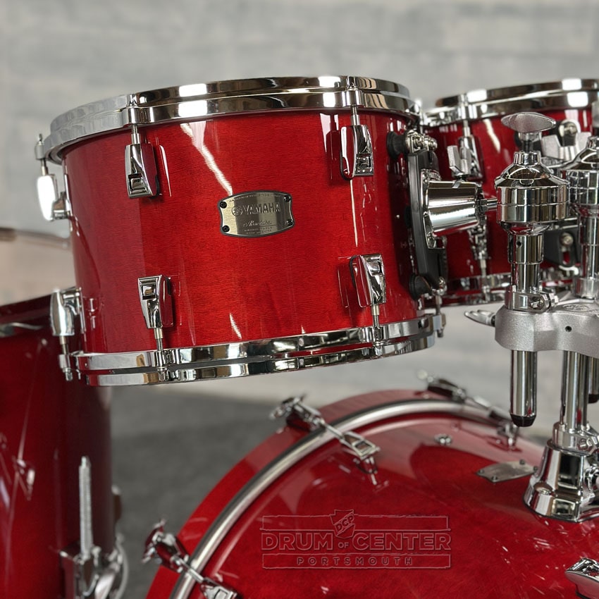 Yamaha Absolute Hybrid Maple 4pc Drum Set Red Autumn