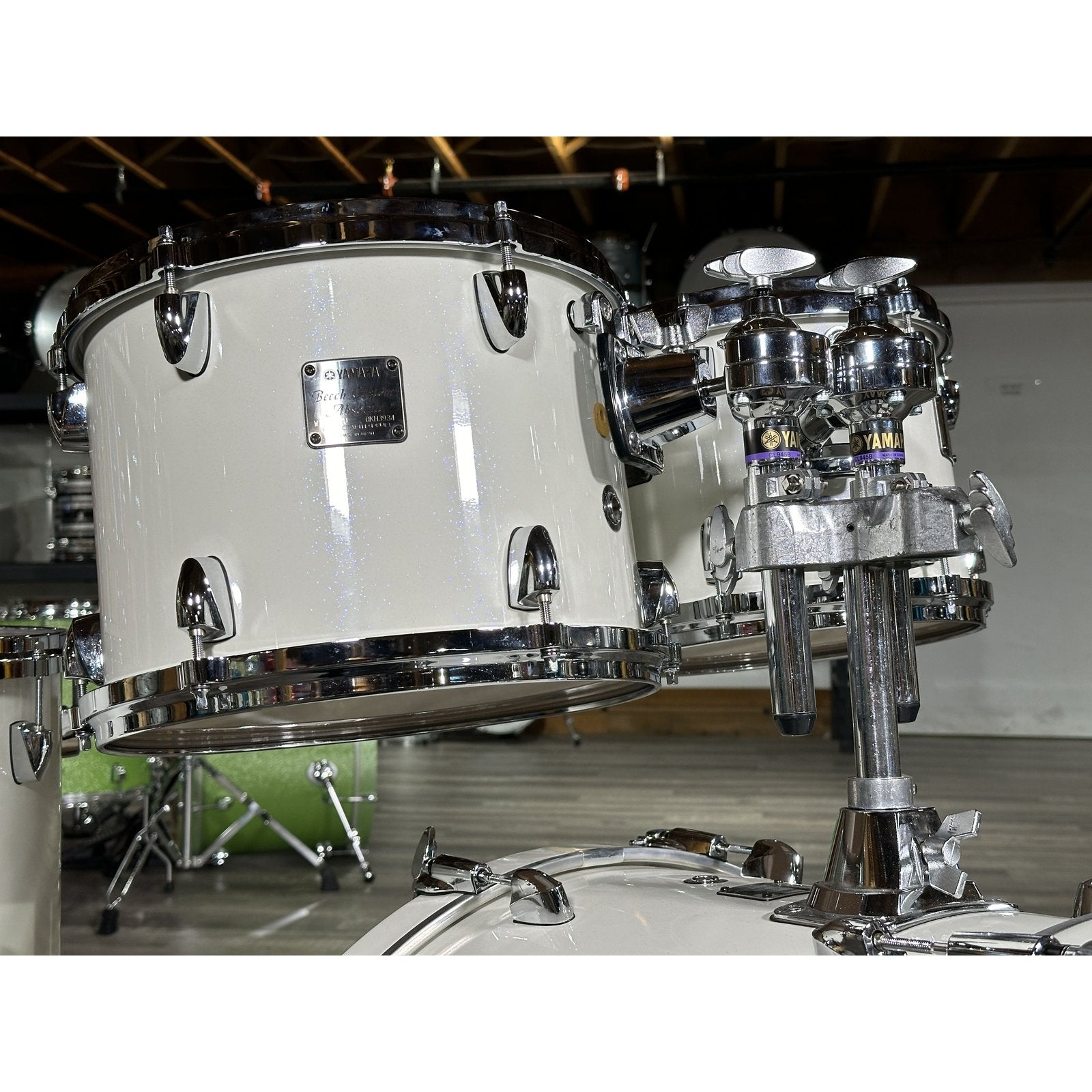 Used Yamaha Beech Custom Absolute 4pc Drum Set White Mica - Drum Center Of Portsmouth