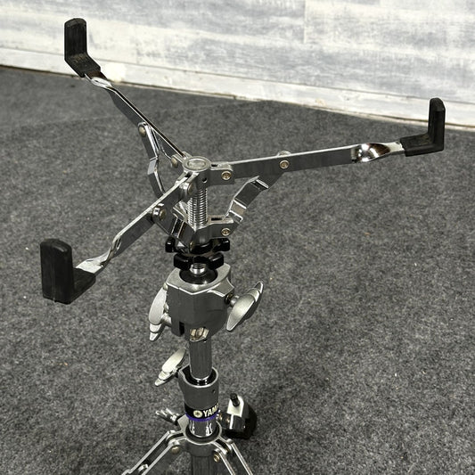 Used Yamaha 900 Series Snare Drum Stand - Good - Drum Center Of Portsmouth