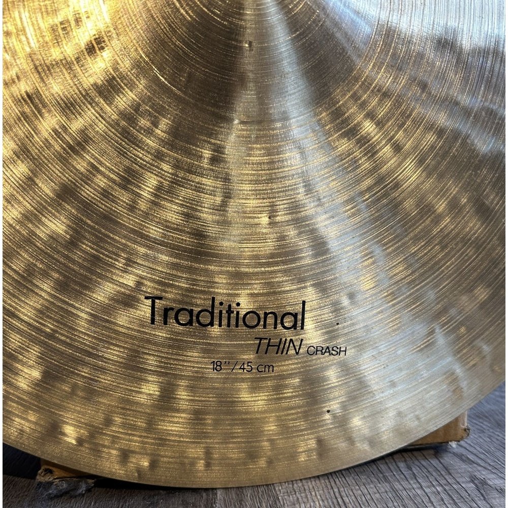 Used Istanbul Agop Traditional Thin Crash Cymbal 18" 1341 grams - Drum Center Of Portsmouth