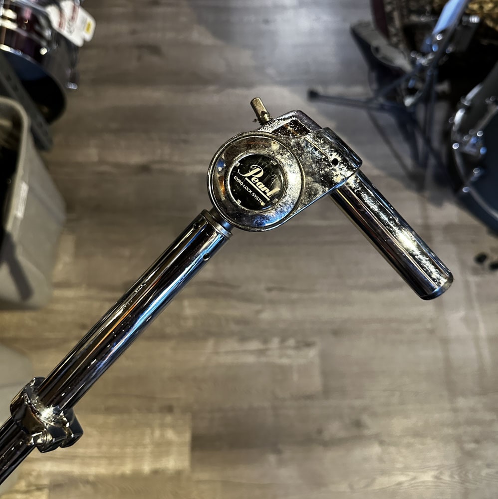 Used Pearl Tom Holder w/Gyro-Lock Tilter - Drum Center Of Portsmouth