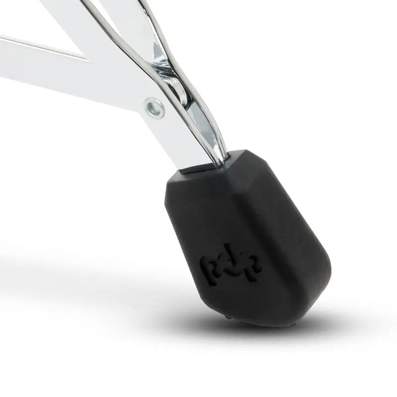 PDP Concept Locking Round Top Throne