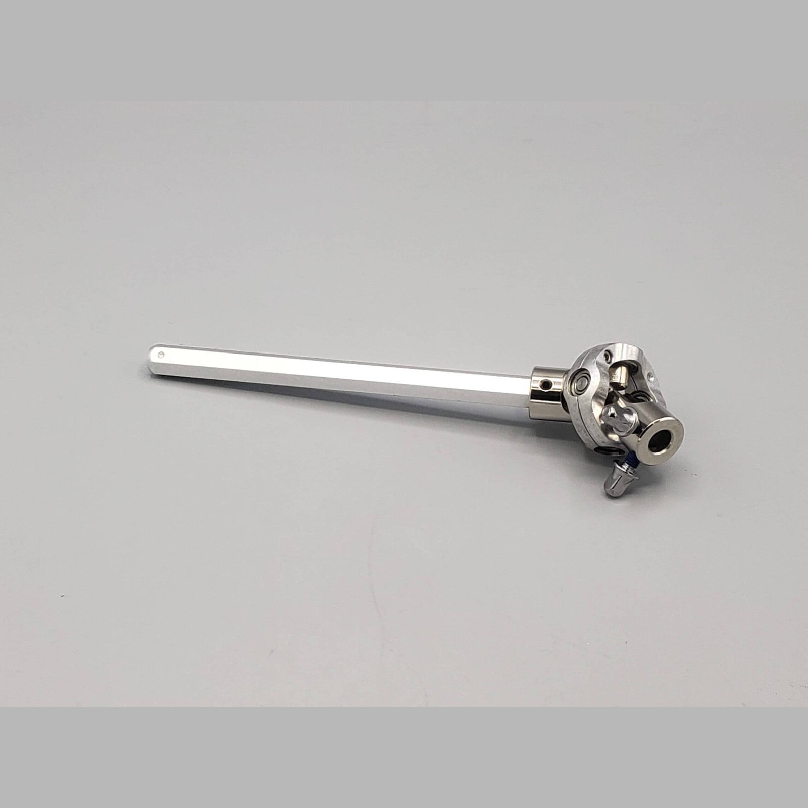 Pearl Hexagonal Drive Shaft w/Key Bolts - Drum Center Of Portsmouth