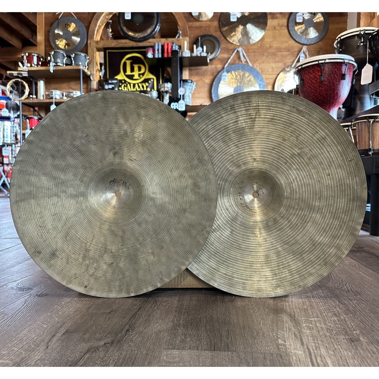 Used Vintage K Istanbul Zildjian Zildjian Hi Hat Cymbals 15 - 951/987 grams