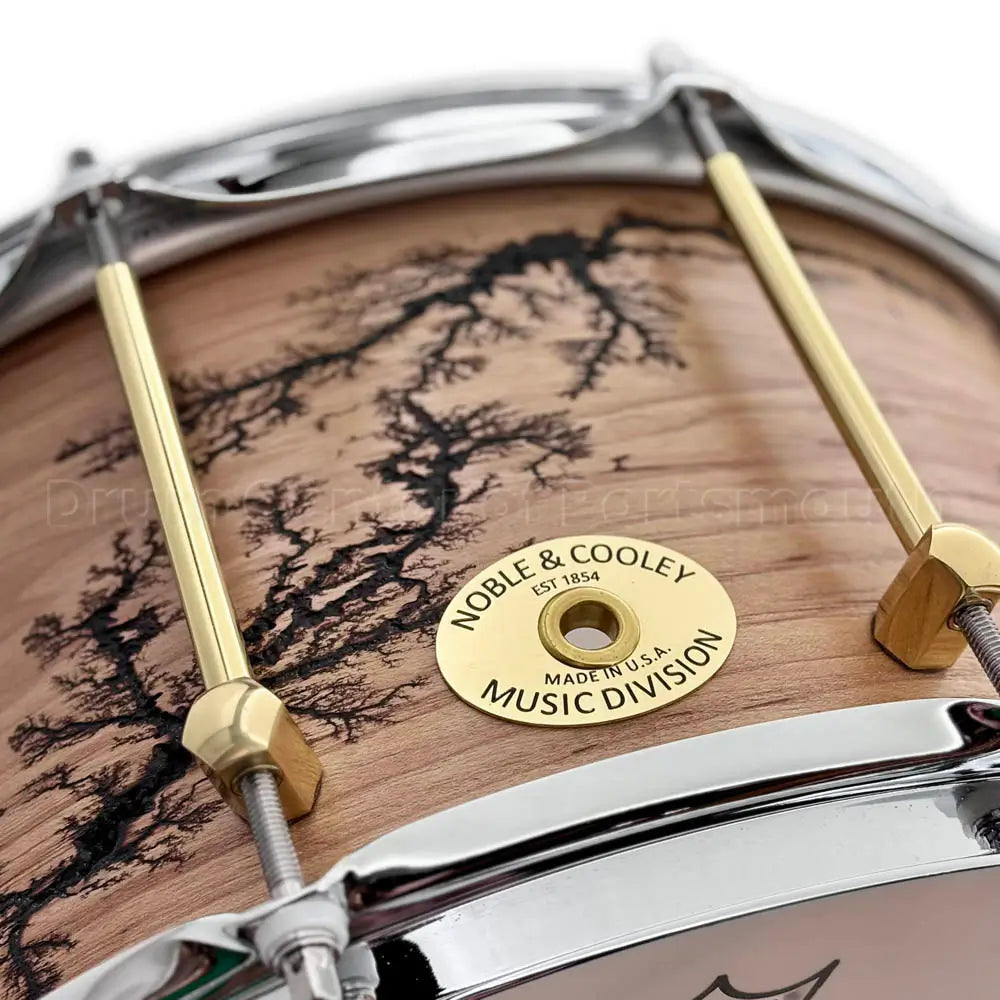Noble & Cooley Solid Shell Classic Maple Snare Drum 14x7 w/Fractal Pattern - Drum Center Of Portsmouth