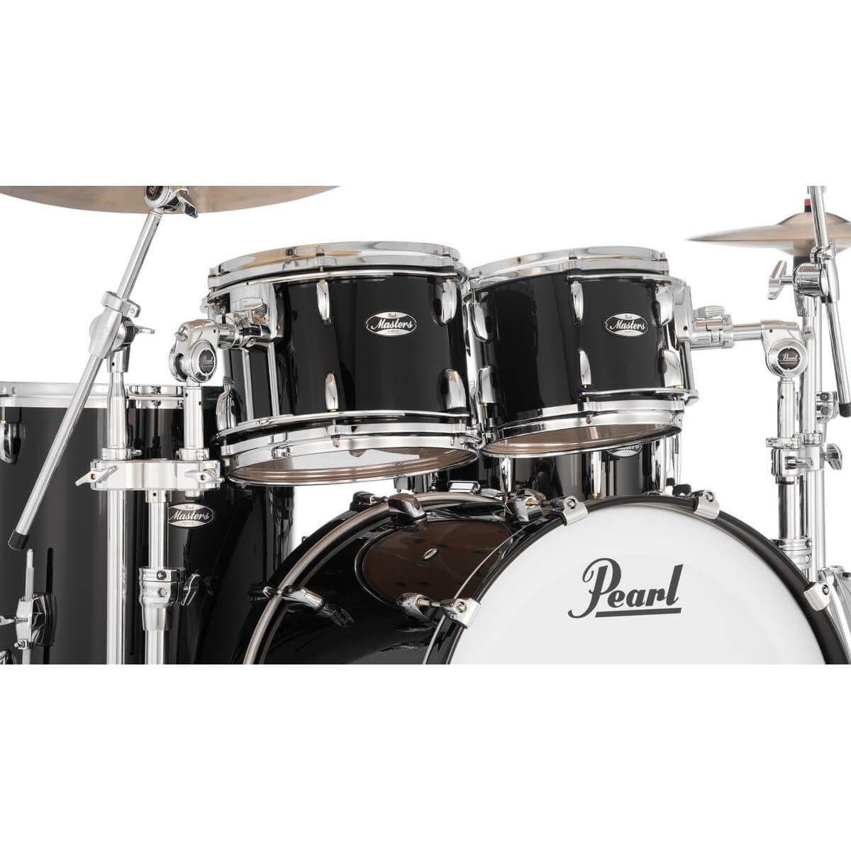 Pearl Masters Maple MM6 4pc Drum Set w/22x18BD w/Standard R2 Mounts Piano Black