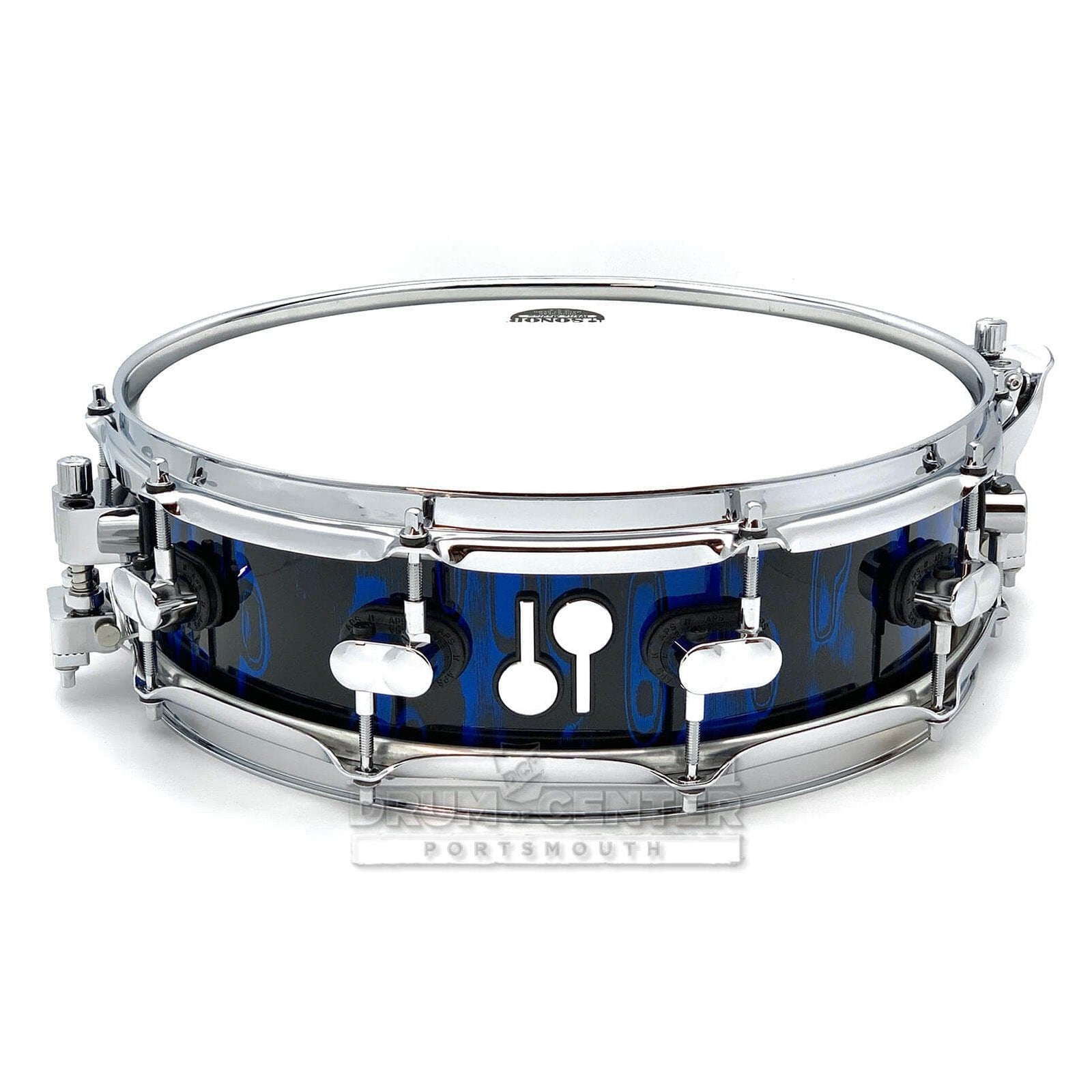 Sonor SQ2 Maple Medium Snare Drum 14x4.25 Blue Tribal