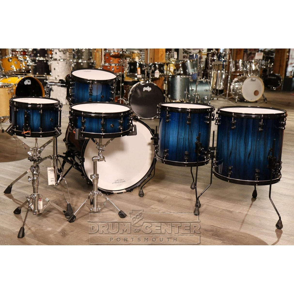 Pearl Masterworks 6pc Drum Set - Artisan Blueburst w/Black Chrome Hardware