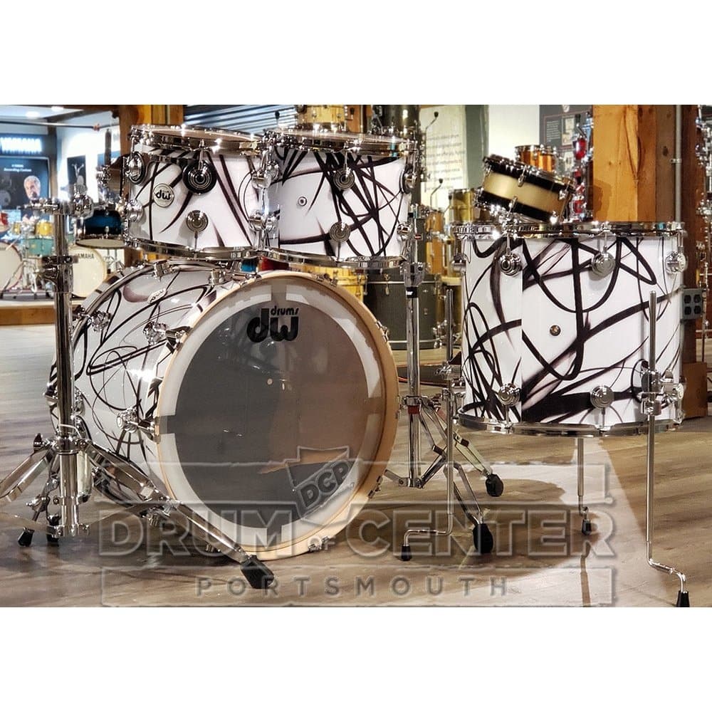 DW Collectors Maple 4pc Drum Set White Glass Contrails