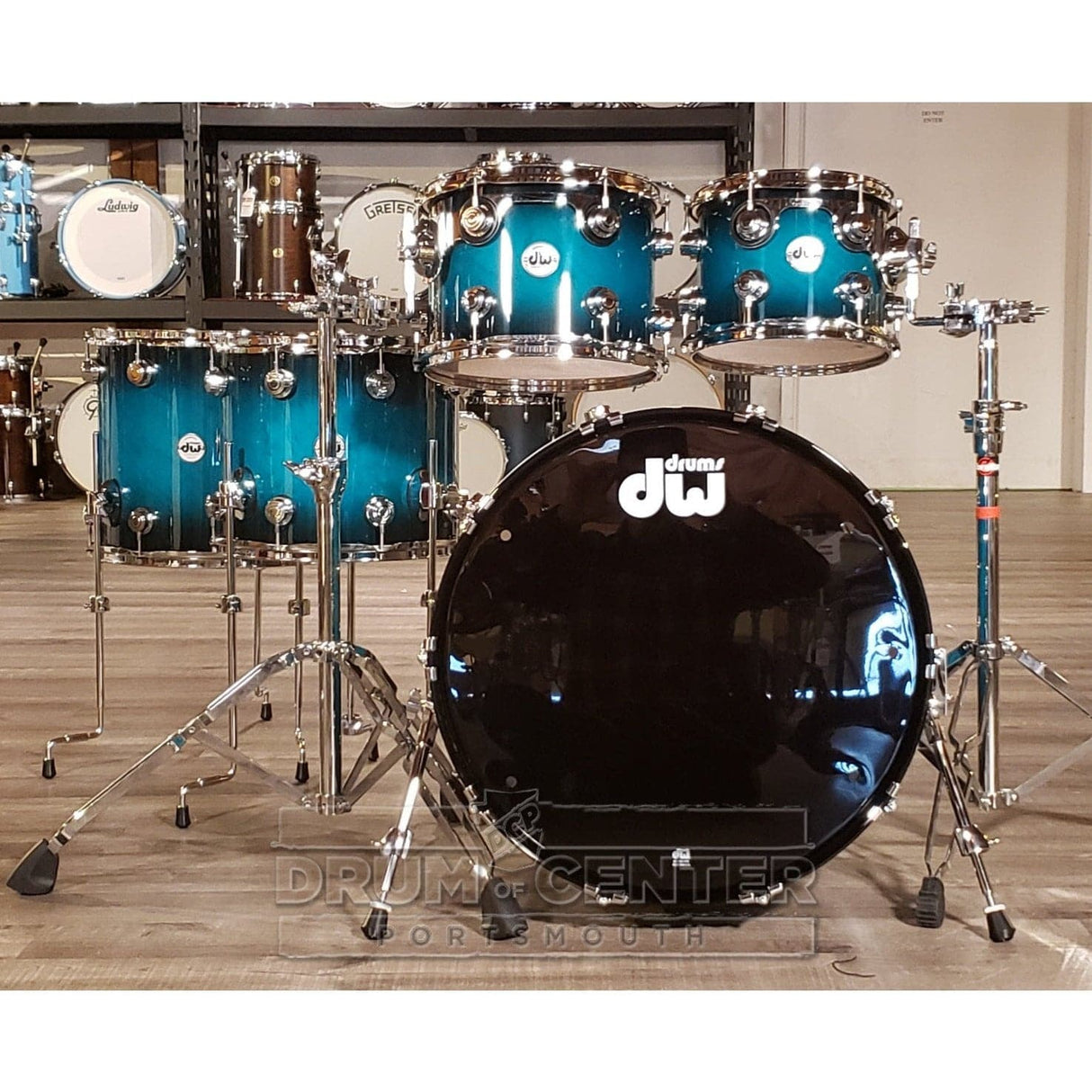 DW Collectors Pure Maple SSC 5pc Drum Set Regal Blue to Candy Black Burst