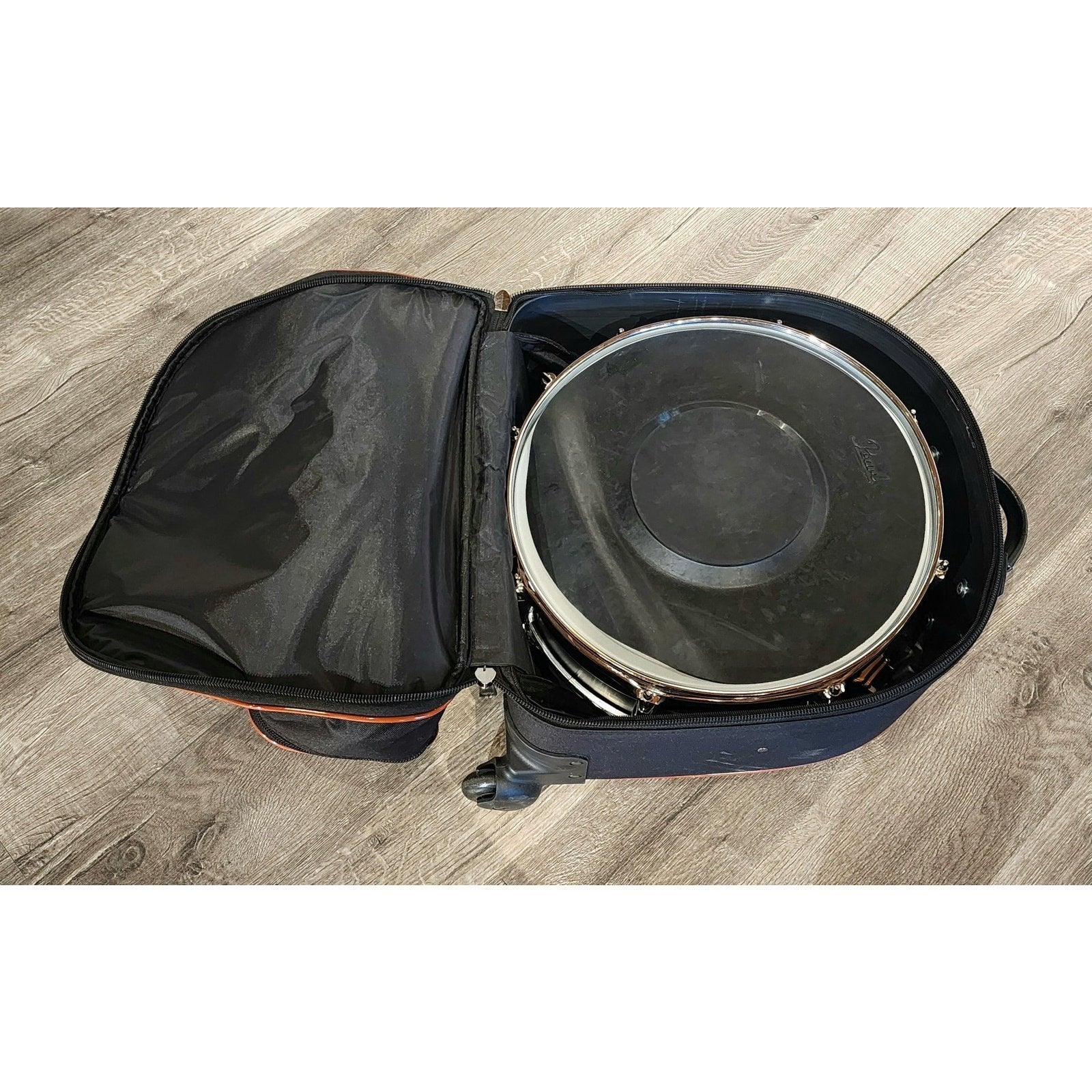 Used Pearl Student Snare Kit