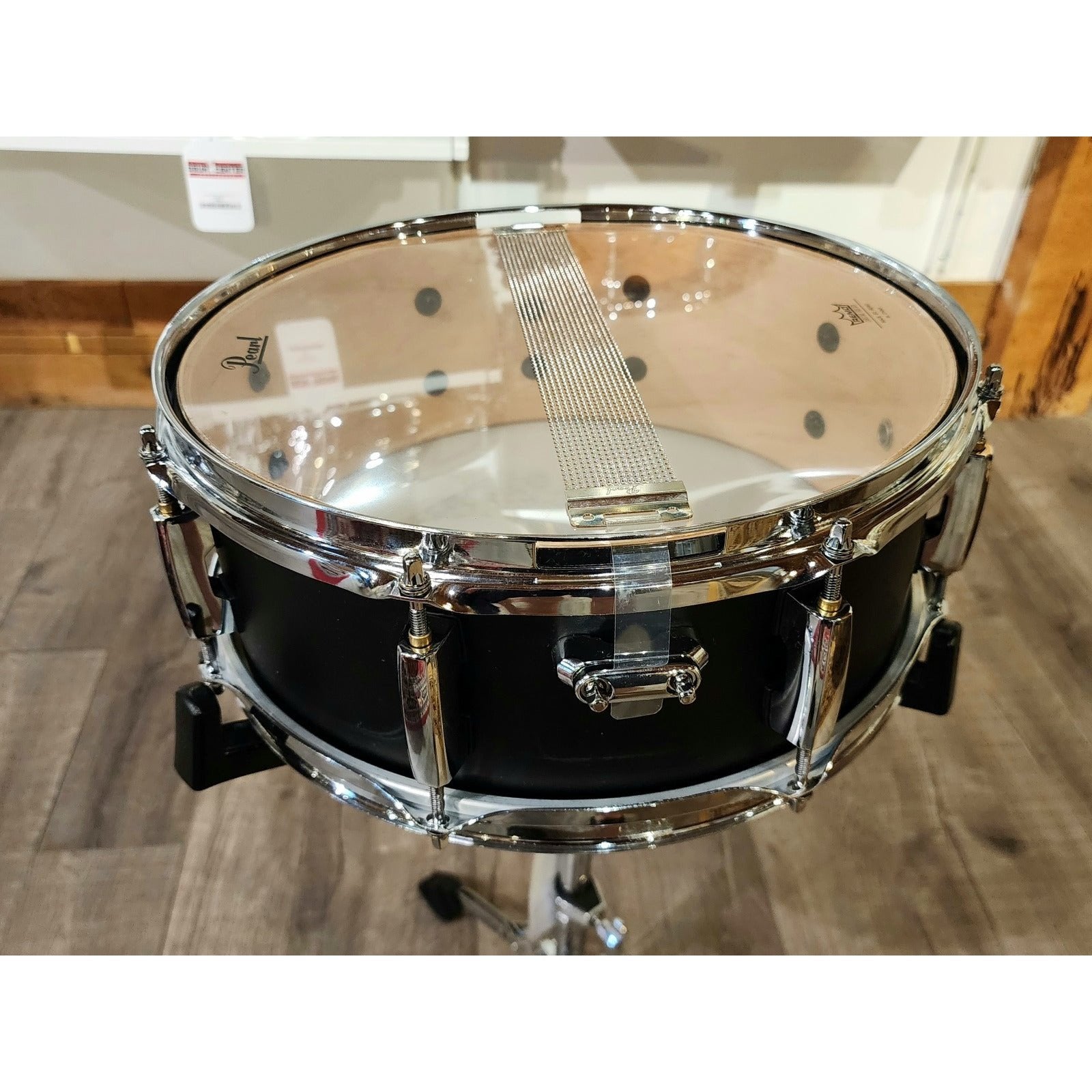 Used Pearl Modern Utility Maple Snare Drum 13x5 Satin Black